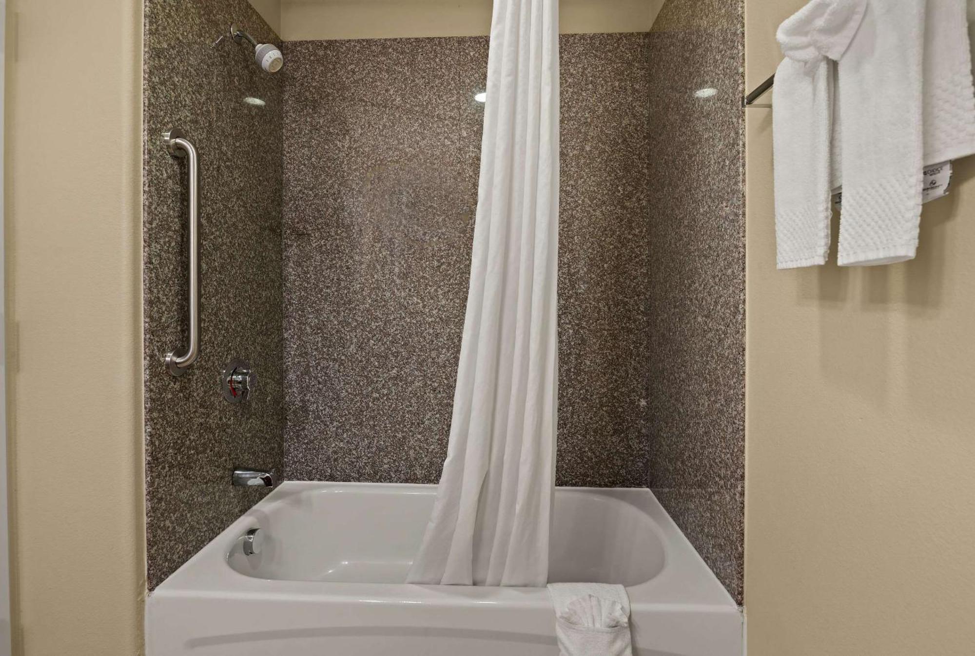Mainstay Suites Houma Kültér fotó